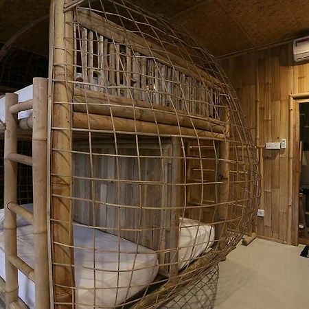 Luxury Bamboo Hostel Lodtunduh ภายนอก รูปภาพ